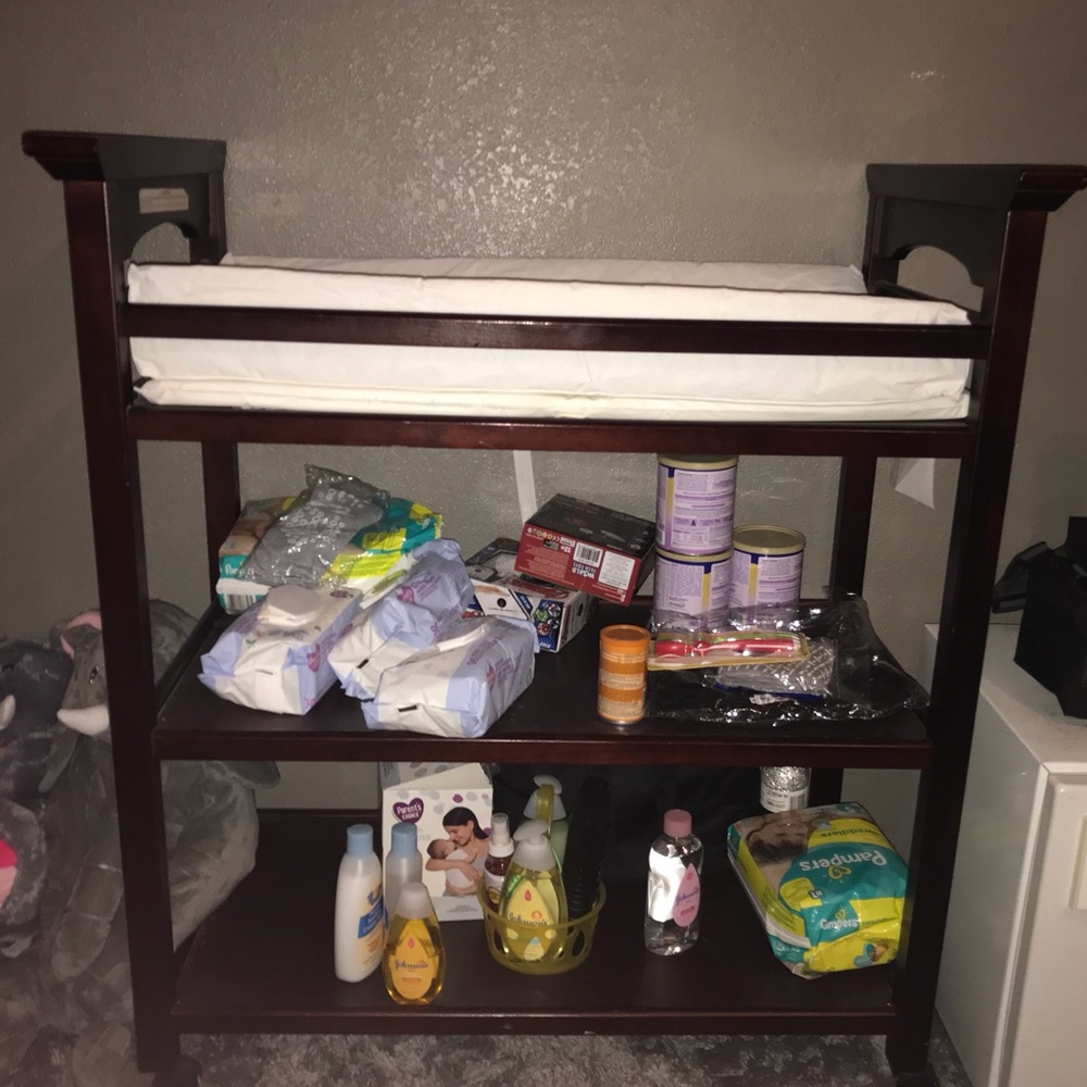 Graco changing table